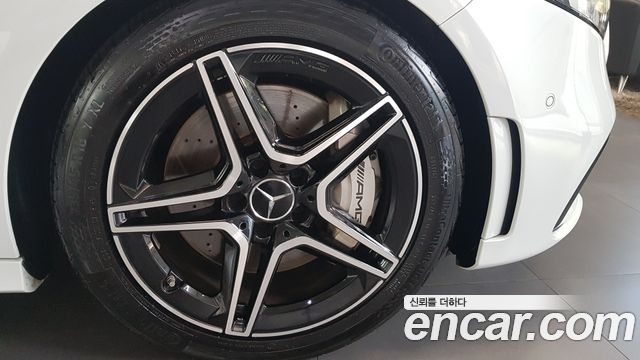 Mercedes-Benz A-Class W177 AMG A35 4MATIC Sedan - фото 4