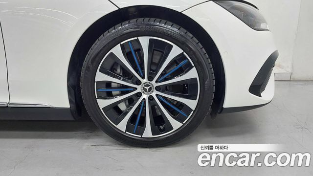 Mercedes-Benz EQE V295 EQE350+ - фото 4