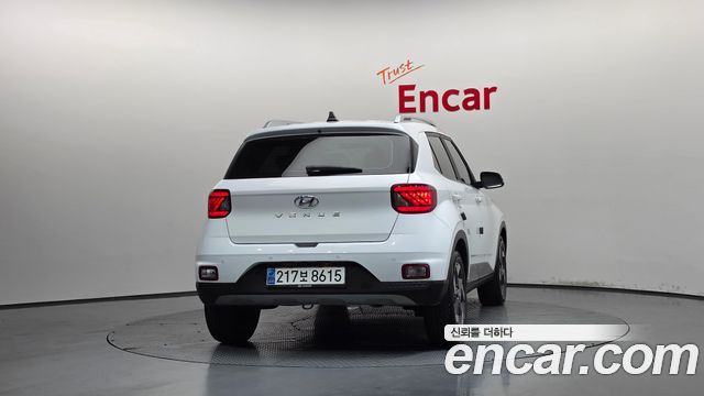 Hyundai Venue 1,6 Premium - фото 3