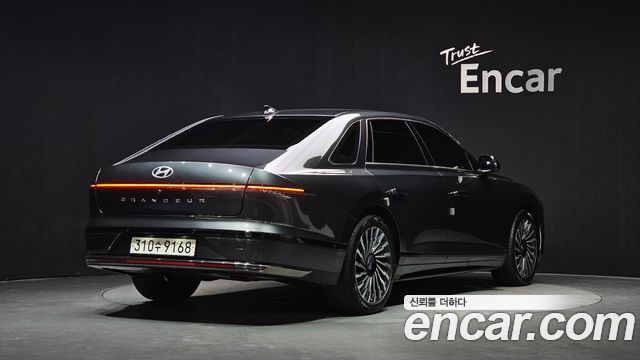 Hyundai Grandeur GN7 2,5 Gasoline 2WD Calligraphy - фото 1