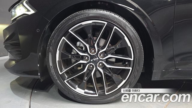 Kia K5 3-го поколения 1.6 Turbo Signature - фото 4