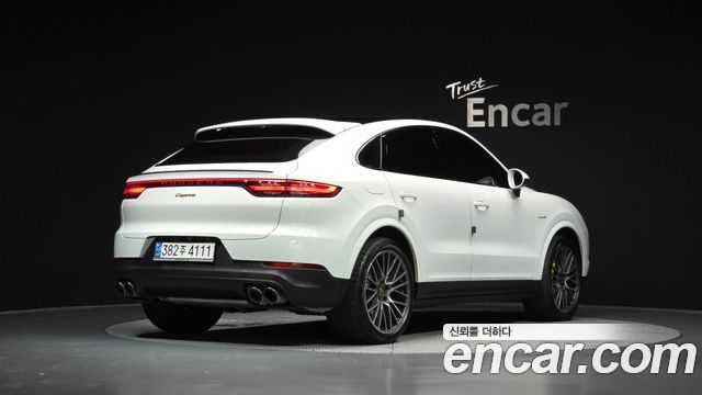 Porsche Cayenne PO536 3.0 E-Hybrid Coupe - фото 1