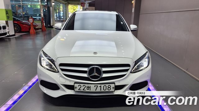 Mercedes-Benz C-Class W205 C200 d - фото 0