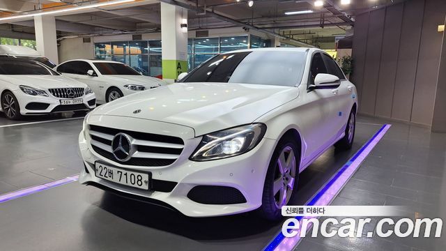 Mercedes-Benz C-Class W205 C200 d - фото 2