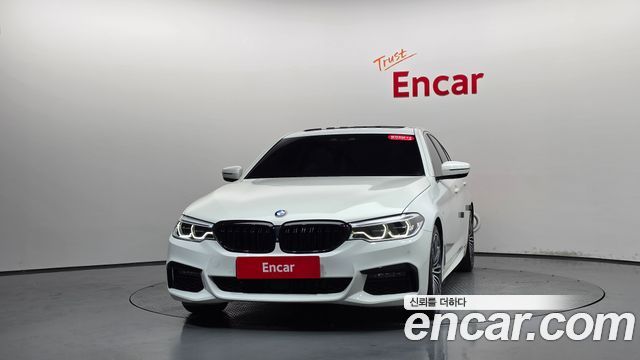 BMW 5 Series G30 530i xDrive M Sport Package Plus - фото 1