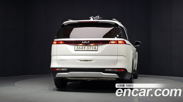 Kia Carnival 4-го поколения 9-Seater Prestige - фото 3