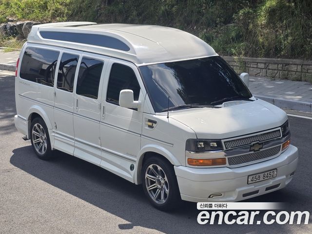 Chevrolet Express Van 6.0 - фото 0