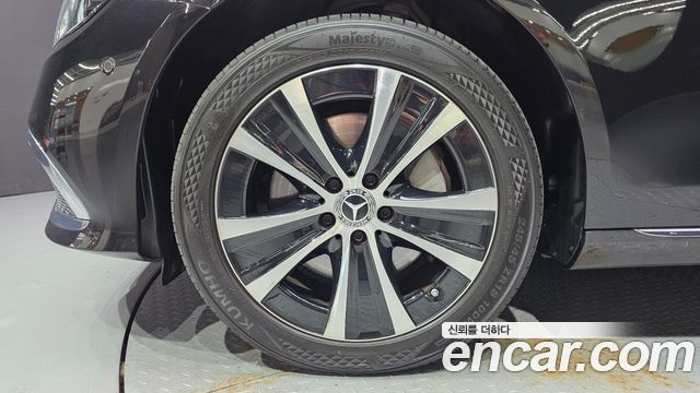 Mercedes-Benz E-Class W213 E300e 4MATIC Exclusive - фото 4
