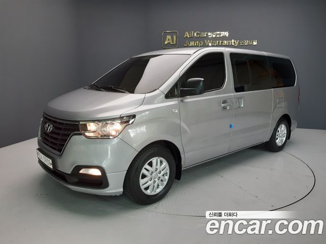 Hyundai Starex New Van 5-Seater Modern - фото 0