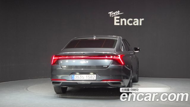 Kia K8 гибрид Noblesse - фото 3