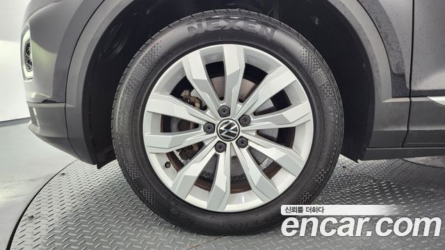 Volkswagen T-Roc 2.0 TDI Premium - фото 4