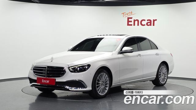 Mercedes-Benz E-Class W213 E250 Exclusive - фото 0