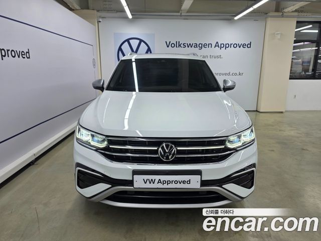 Volkswagen Tiguan Allspace 2.0 TSI Prestige - фото 2