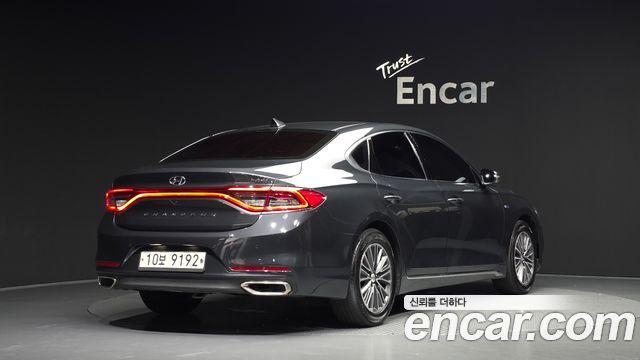 Hyundai Grandeur IG, гибрид Exclusive - фото 1