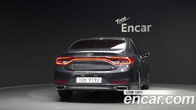 Hyundai Grandeur IG, гибрид Exclusive - фото 3