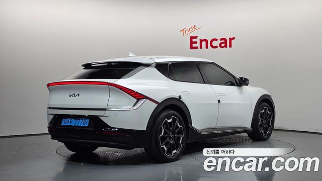 Kia EV6 Long Range 4WD Earth - фото 1