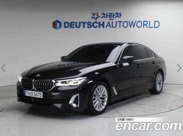 BMW 5 Series G30 523d Luxury - фото 2
