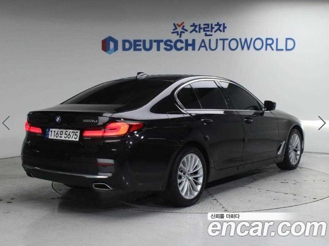 BMW 5 Series G30 523d Luxury - фото 3