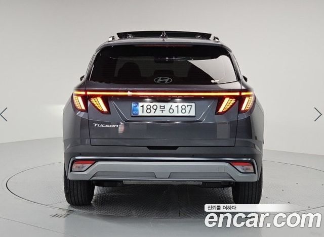 Hyundai Tucson New NX4, гибрид HEV 1.6 2WD Inspiration - фото 2