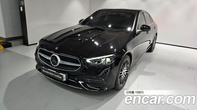 Mercedes-Benz C-Class W206 C200 Avantgarde - фото 0