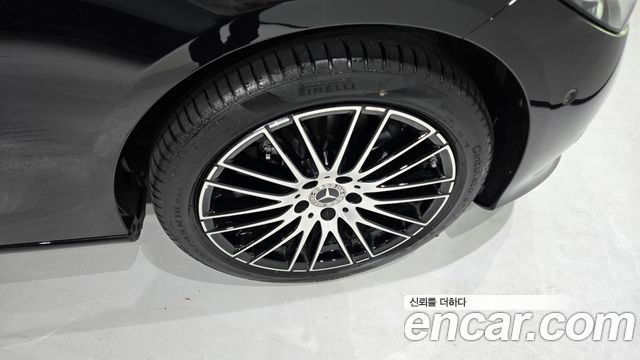 Mercedes-Benz C-Class W206 C200 Avantgarde - фото 4