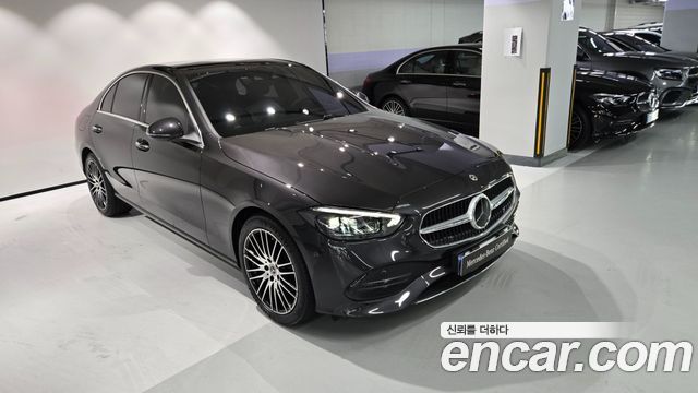 Mercedes-Benz C-Class W206 C200 Avantgarde - фото 1