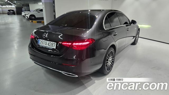 Mercedes-Benz C-Class W206 C200 Avantgarde - фото 3