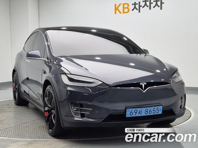 Tesla Model X Performance - фото 1