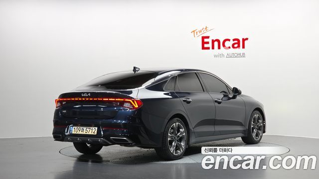 Kia K5 3-го поколения 2.0 Prestige - фото 0