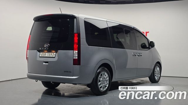 Hyundai Staria Cargo 5-Seater Modern - фото 0