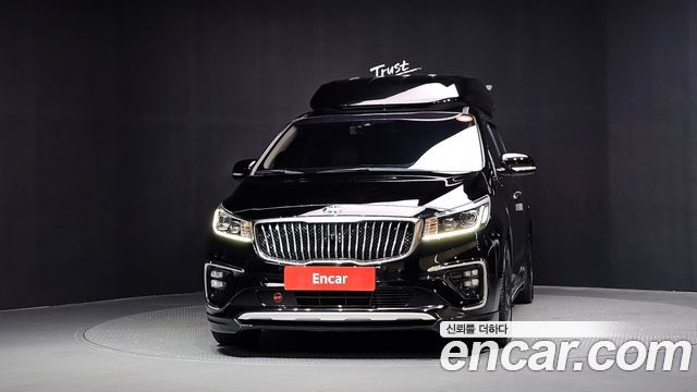 Kia Carnival New 9-Seater Hi-Limousine Noblesse Special - фото 2