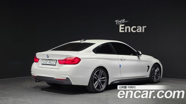 BMW 4 Series F32 430i M Sport Coupe - фото 1