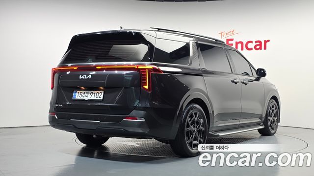 Kia Carnival New 4-го поколения Gasoline 9-Seater Gravity - фото 1
