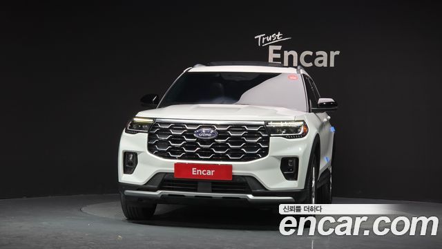 Ford Explorer 6-го поколения 2.3 Platinum 4WD - фото 2
