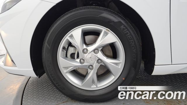 Hyundai Avante CN7 1.6 Smart - фото 4