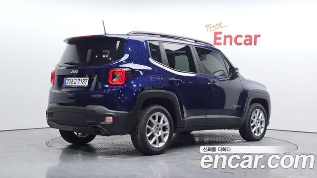 Jeep Renegade 2.4 Limited - фото 0
