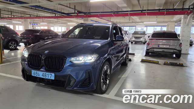 BMW iX3 M Sports - фото 1