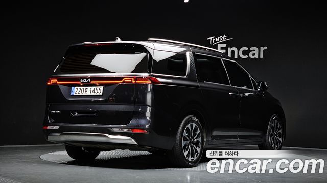 Kia Carnival 4-го поколения Gasoline 7-Seater Signature - фото 1