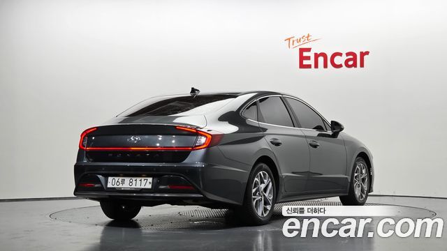 Hyundai Sonata DN8 2.0 Premium Family - фото 1