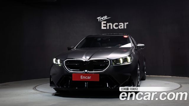 BMW M5 G90 M5 Touring - фото 2