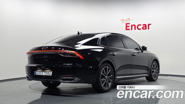 Hyundai Grandeur New IG 2.5 Le Blanc - фото 1