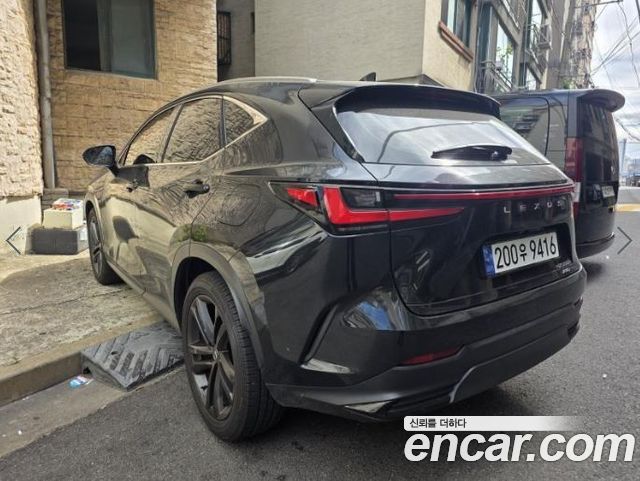 Lexus NX 350h 2-го поколения Premium - фото 2