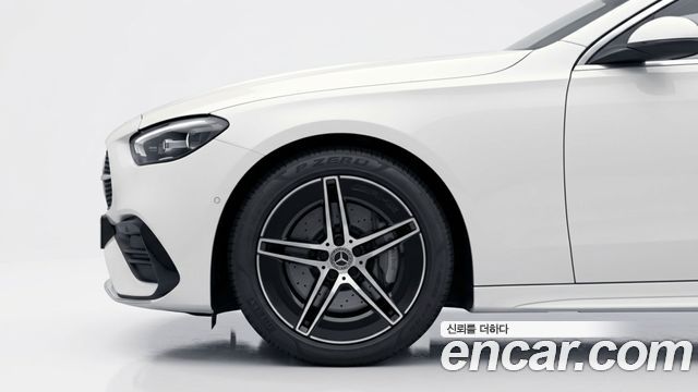 Mercedes-Benz E-Class W214 E200 Avantgarde - фото 4