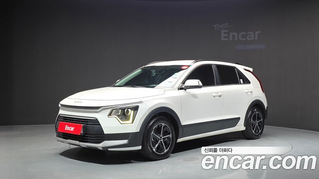 Kia Niro All New Trendy - фото 0