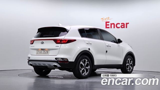 Kia Sportage The Bold Diesel 1.6 4WD Trendy - фото 1