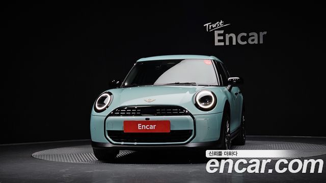 Mini Cooper C 4-го поколения 5Door Breeze Edition - фото 2