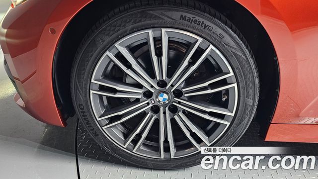 BMW 3 Series G20 320i M Sport - фото 4