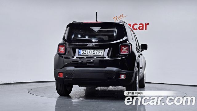 Jeep Renegade 1.3 Longitude - фото 3