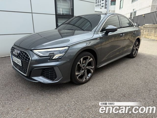 Audi A3 40 TFSI Premium - фото 0