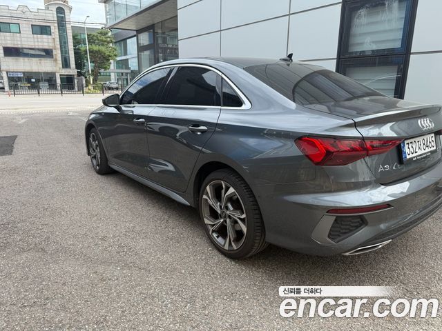 Audi A3 40 TFSI Premium - фото 1